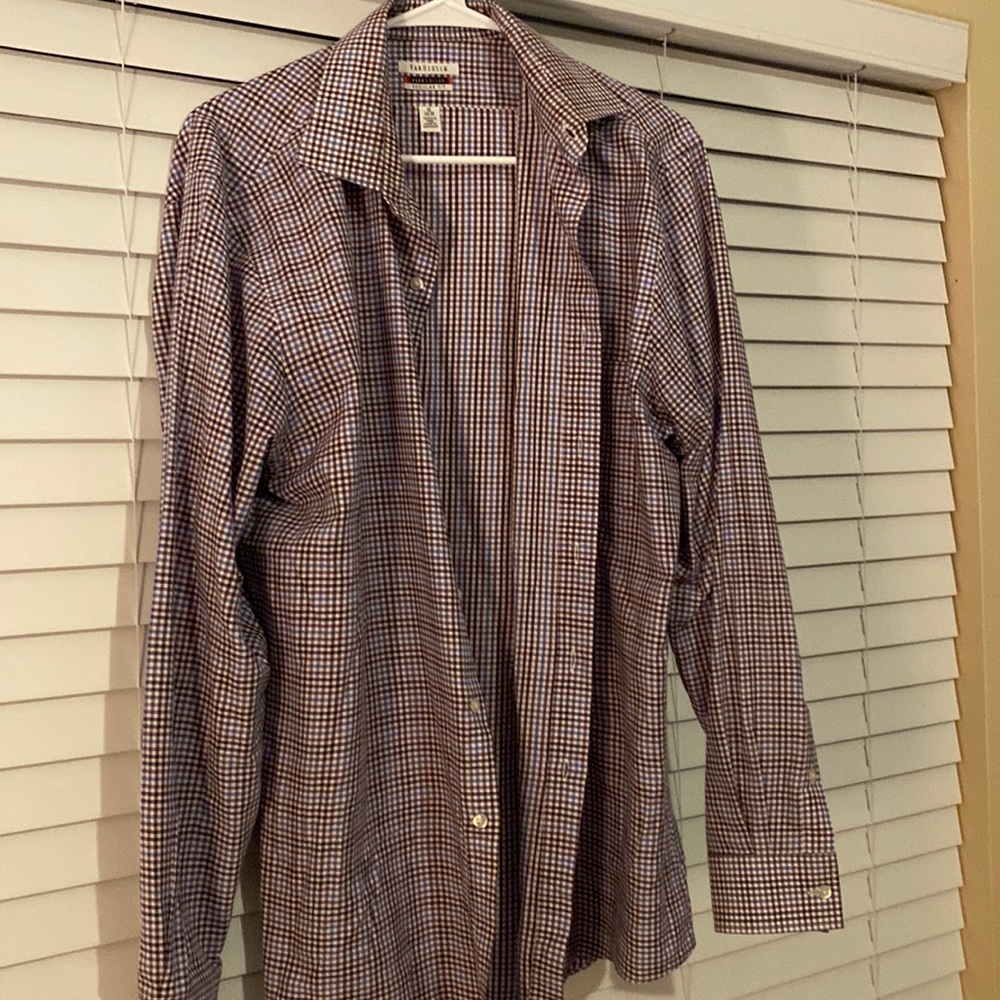 Van Heusen Reg fit dress shirt